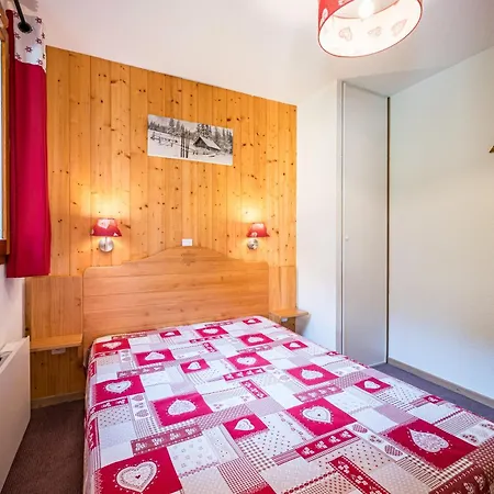 Le Bois Des Lauzes Apartment